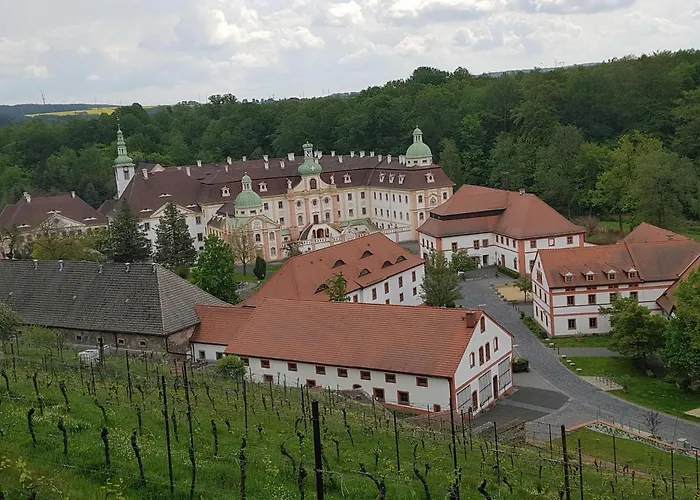 Auf-der-muehlwiese غروسشوناو